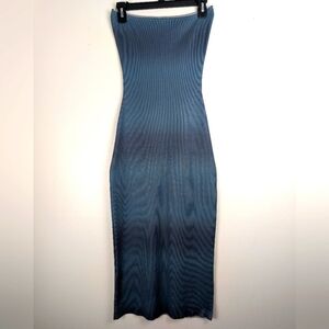 NWOT Zara Elegant Blue Ribbed Dress Strapless form fitting size‎ Medium